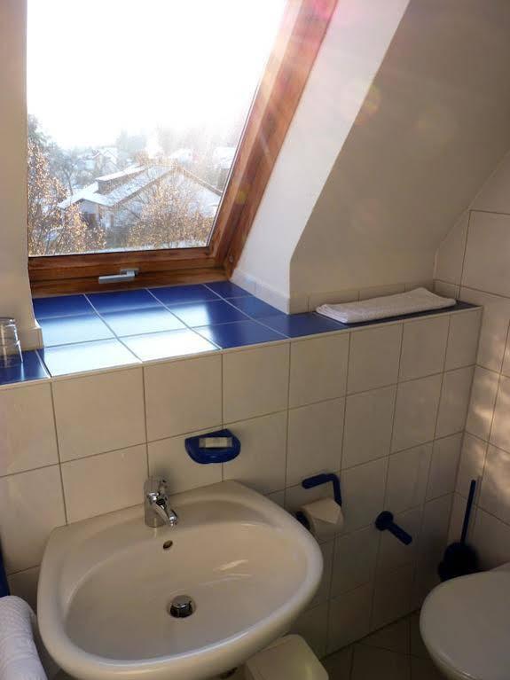 דיטפורט Gasthaus Zum Schlosswirt מראה חיצוני תמונה